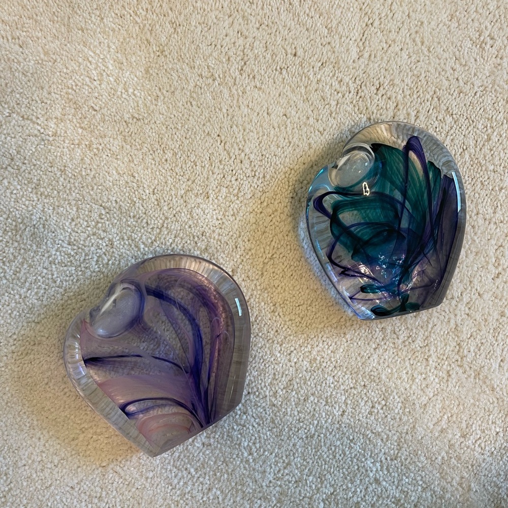 Glass perfume bottle decor - Picture 4 of 5